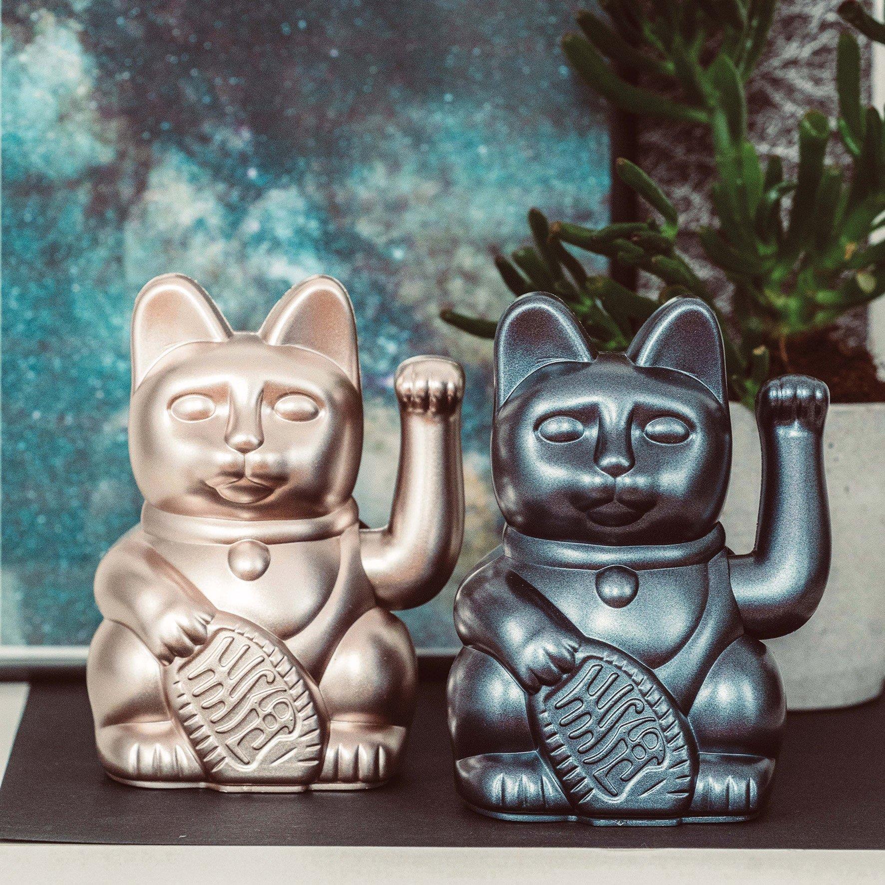 Winkekatze Moonlight Moodbild